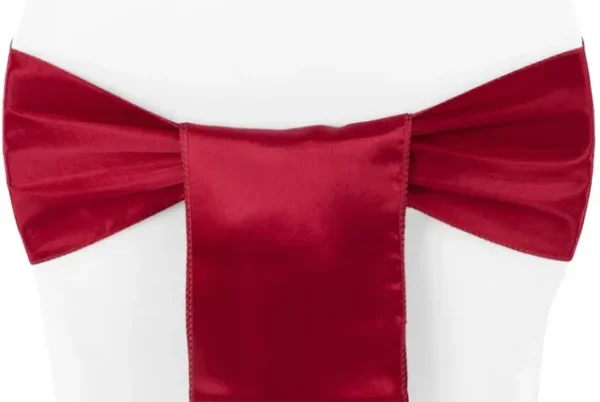 BOUCLE EN SATIN ROUGE POMME