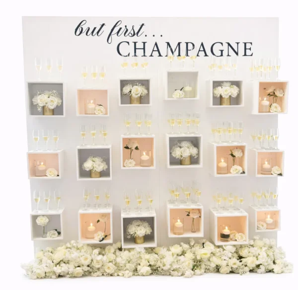 WHITE JULIA CHAMPAGNE WALL 8' X 8'