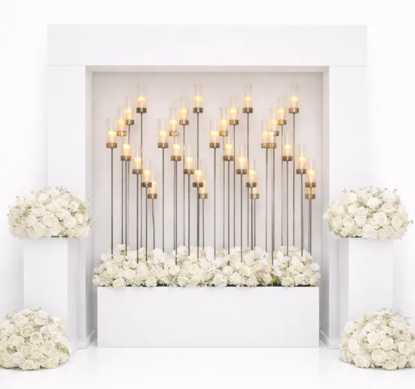 WHITE ALESSIA ARCH WITH COLUMNS AND BELLA CANDLE HOLDERS