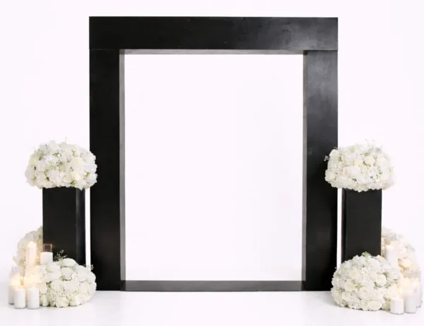 BLACK ALESSIA ARCH WITH COLUMNS