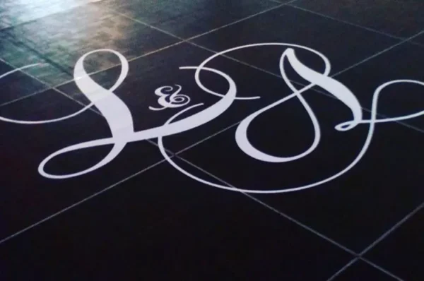 MONOGRAM - MODEL 3