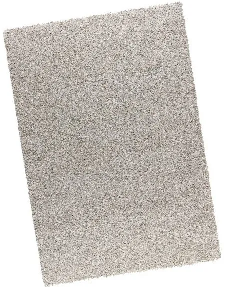 WHITE SHAGG CARPET